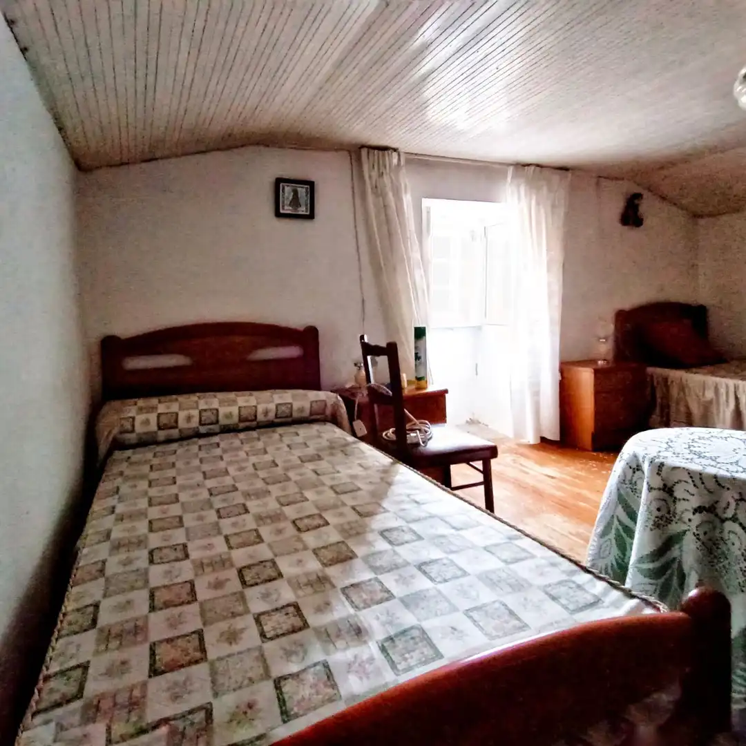 Dormitori de Casa o xalet en venda en Cotobade amb Jardí privat