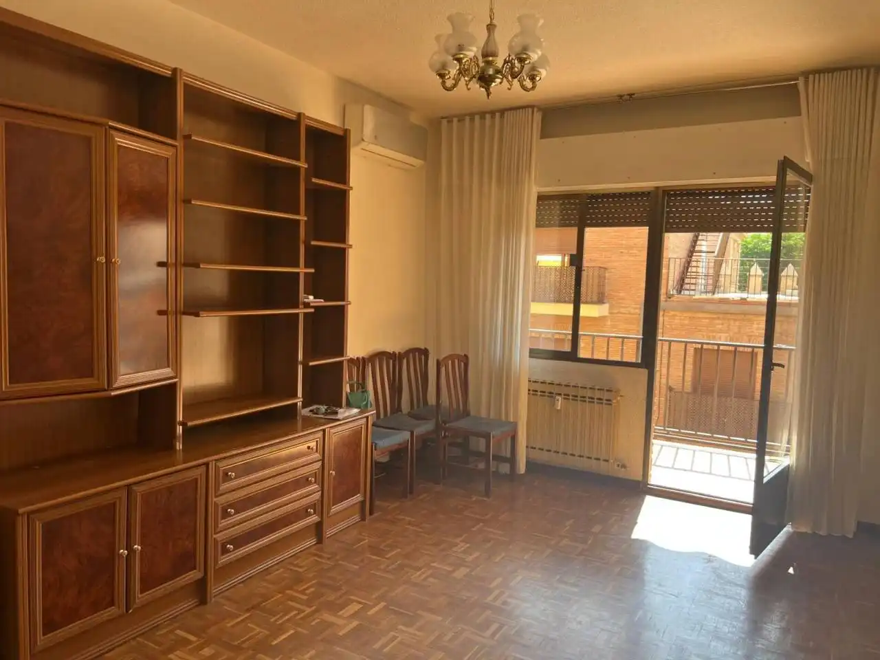Habitación de Piso de alquiler en Toledo con Calefacción y Amueblado