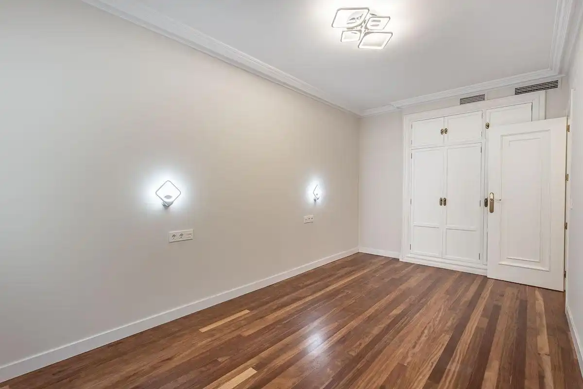 Flat for rent in Granada  with Air Conditioner, Heating and Terrace