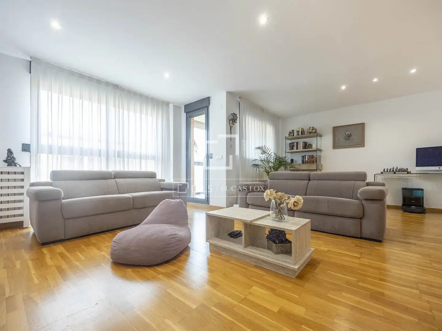 Wohnzimmer von Wohnung zum Verkauf in Valencia mit Klimaanlage, Heizung und Privatgarten