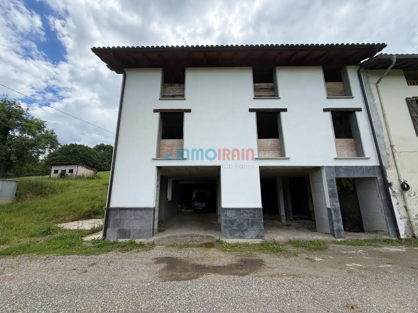 Parking de Casa o chalet en venta en Zaldibia con Jardín privado