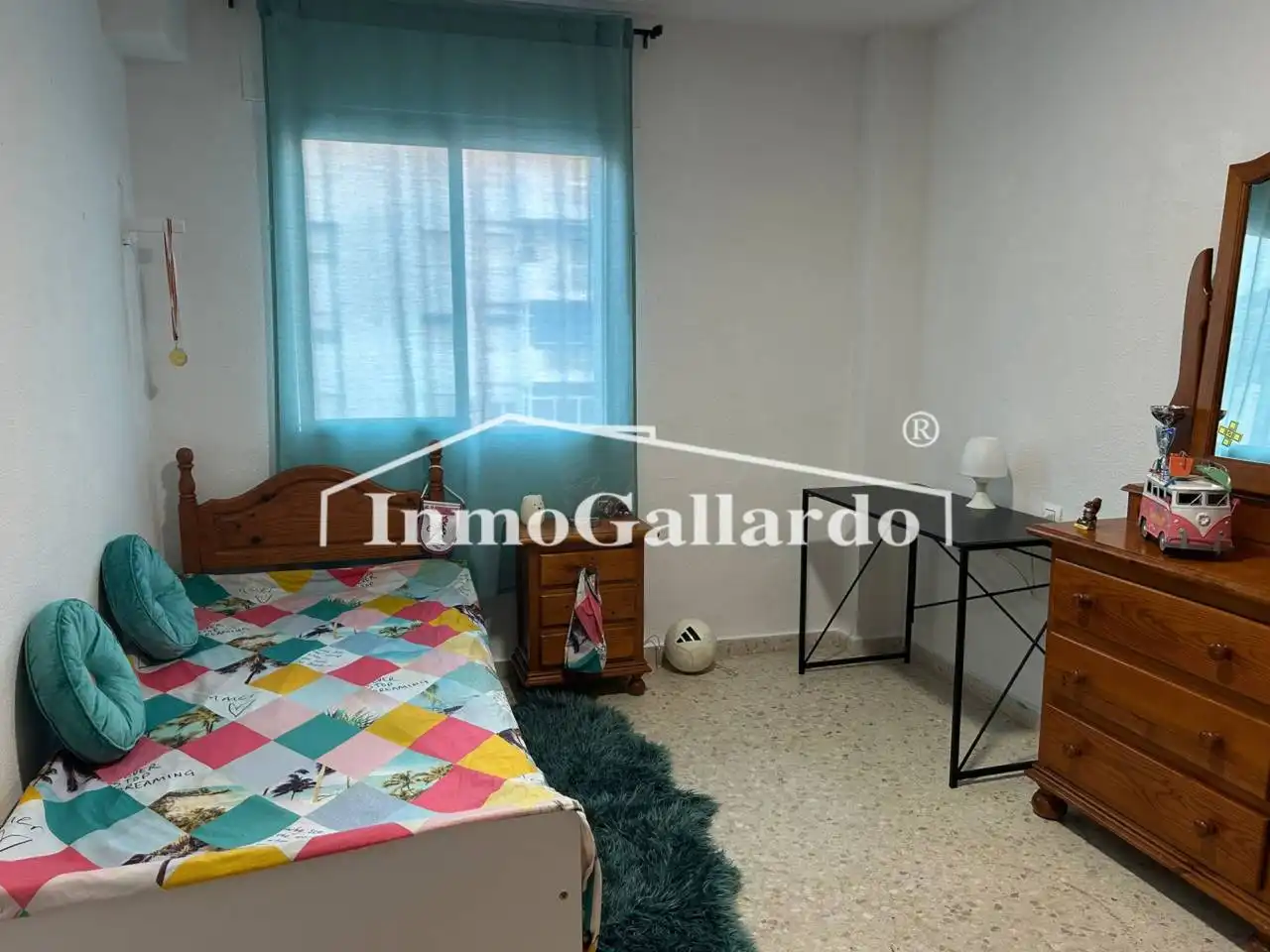 Habitación de Piso en venta en Rincón de la Victoria con Terraza y Piscina comunitaria