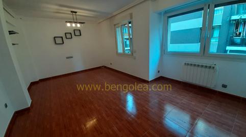 Foto 2 de Piso en venta en Lasesarre, Barakaldo