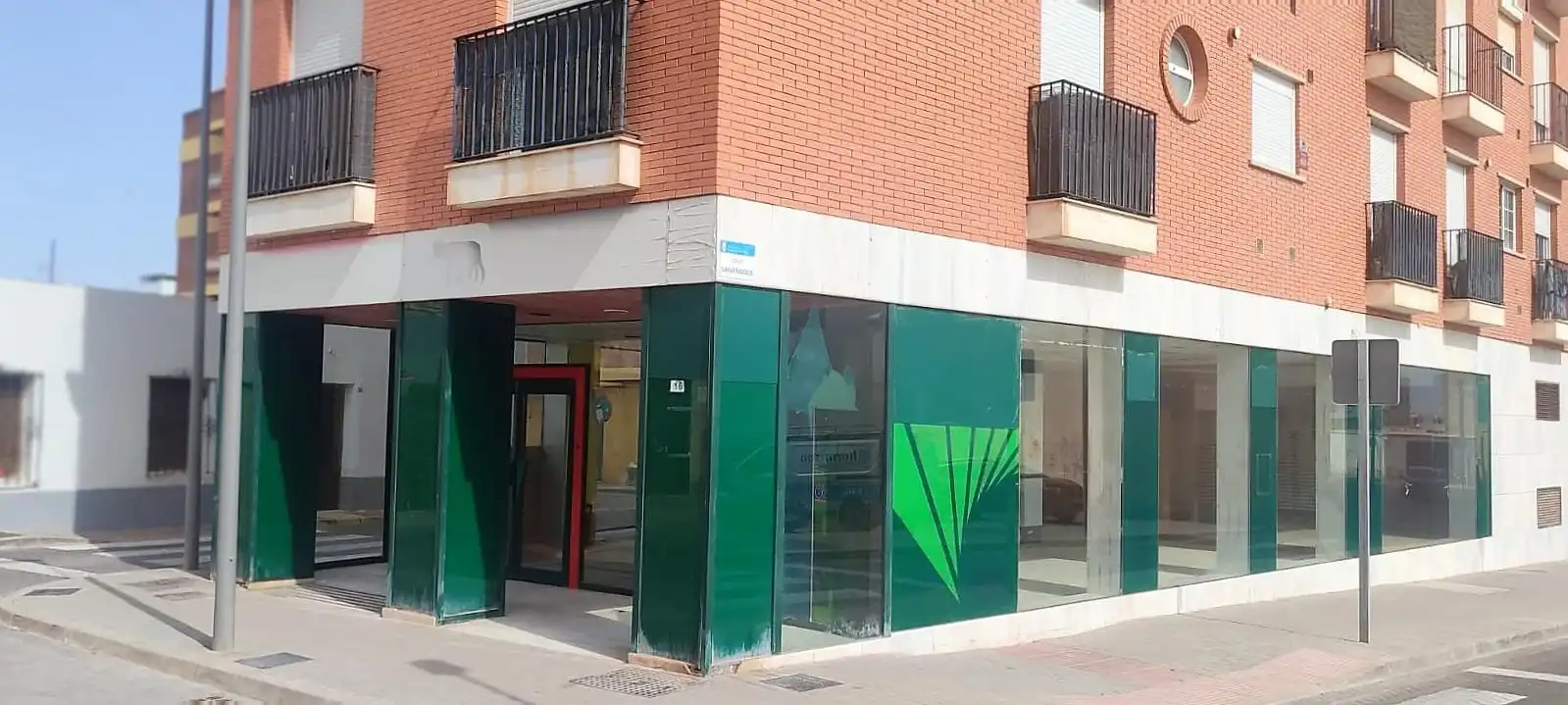 Business premises for sale in Calle SANTANDER (R), imagen 5