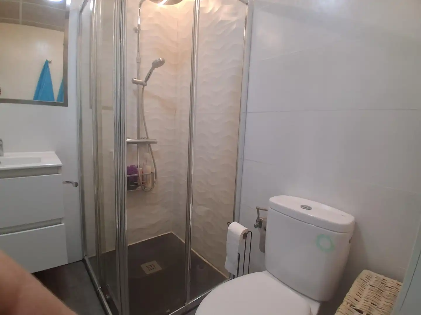 Baño de Piso en venta en Cedillo del Condado con Calefacción y Trastero