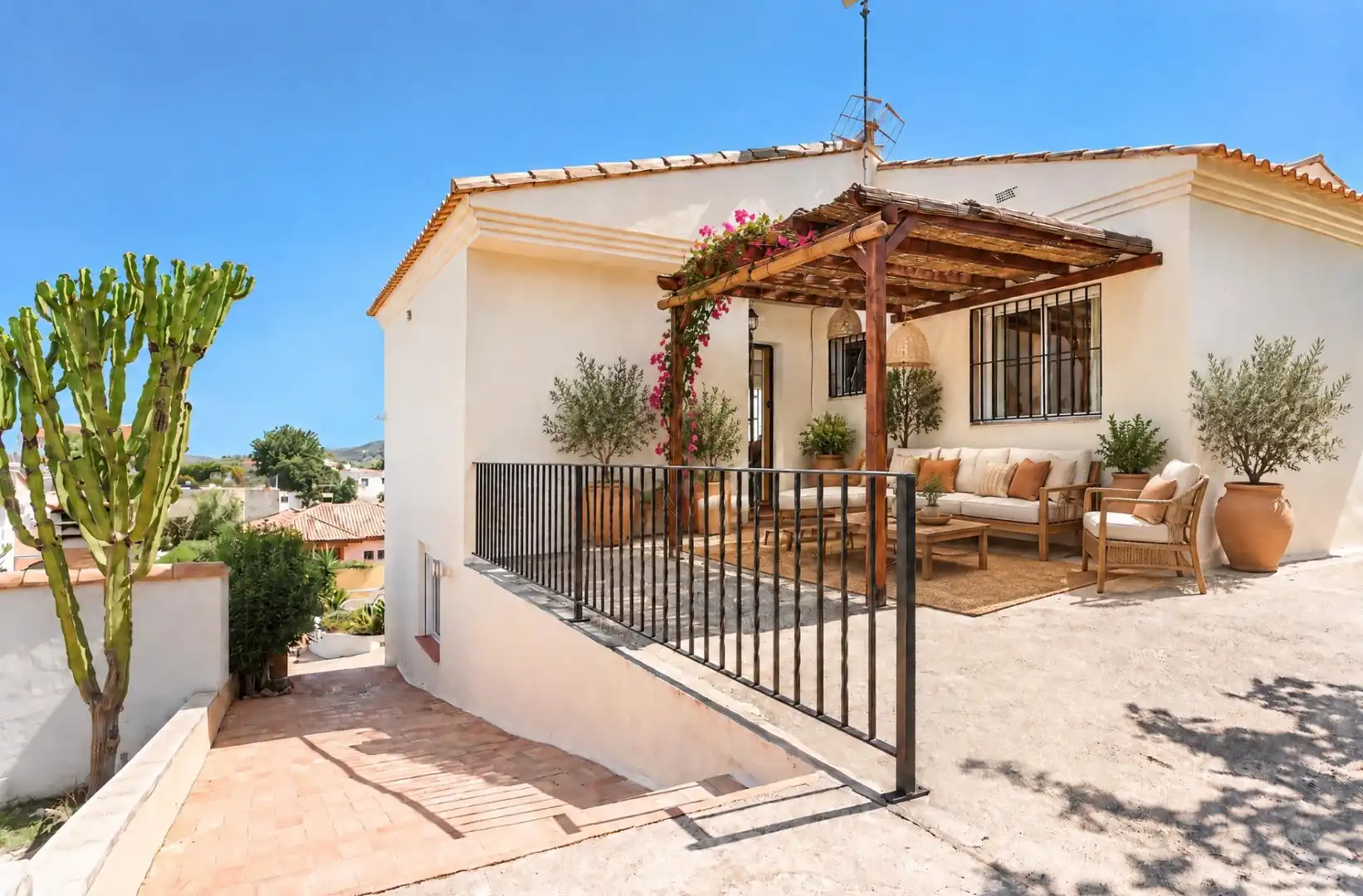 Terrassa de Casa o xalet en venda en Turís amb Aire condicionat, Jardí privat i Terrassa