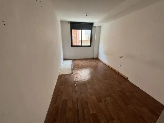 Dormitori de Pis en venda en La Llagosta amb Aire condicionat