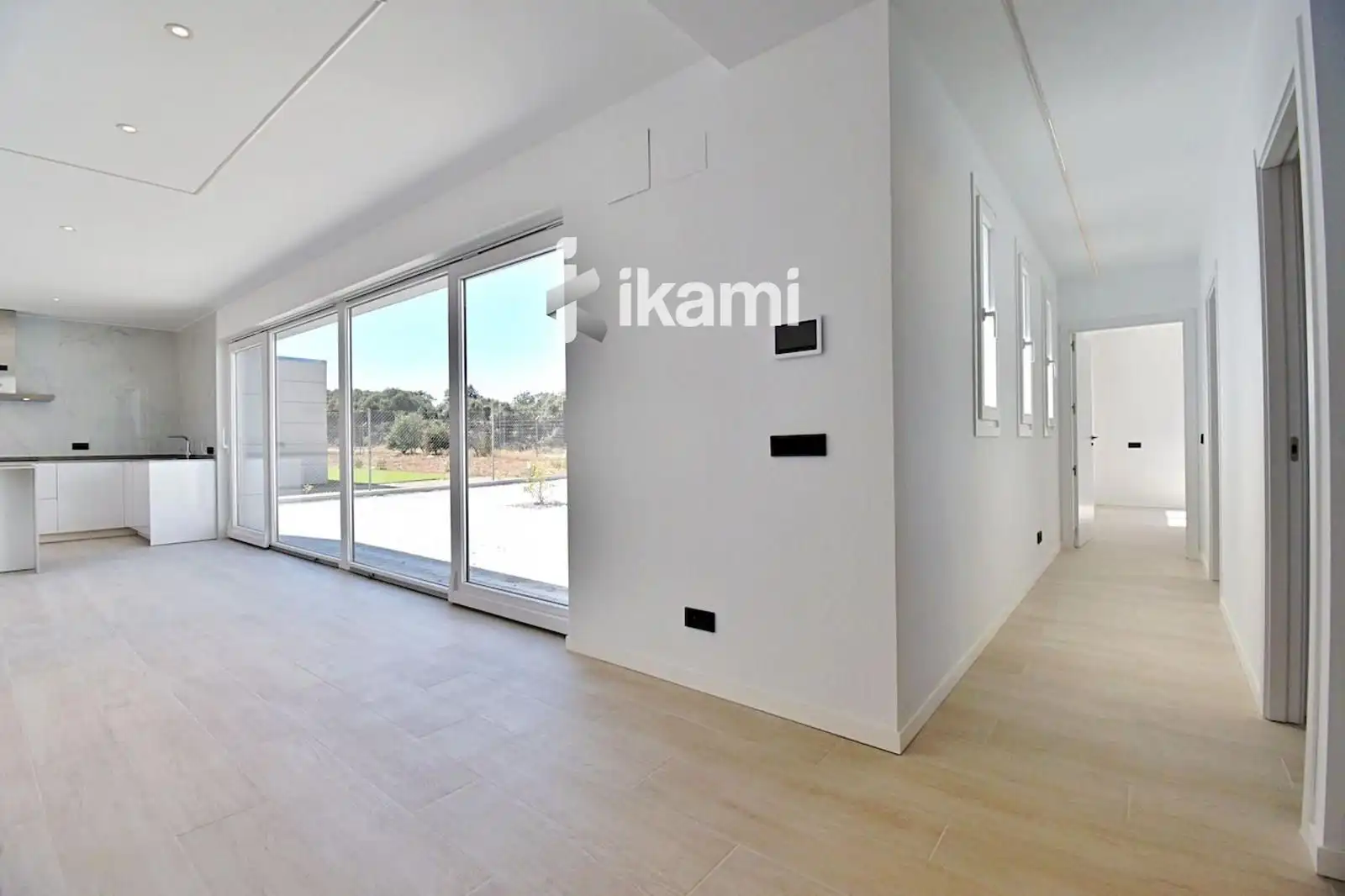 Living room of Houses for sale in Chiloeches  with Air Conditioner and Alarm