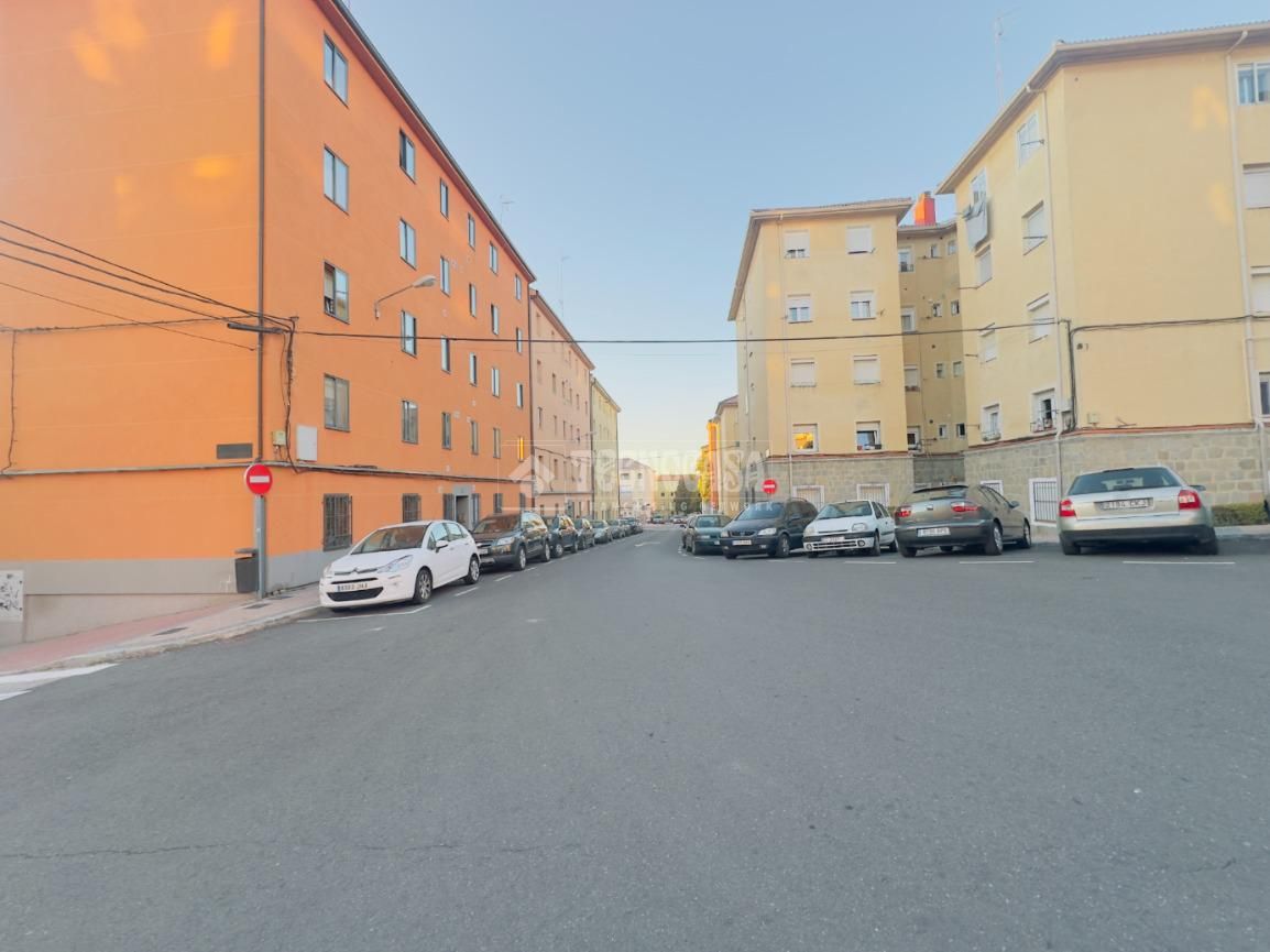 Exterior view of Flat for sale in Segovia Capital  with Storage room