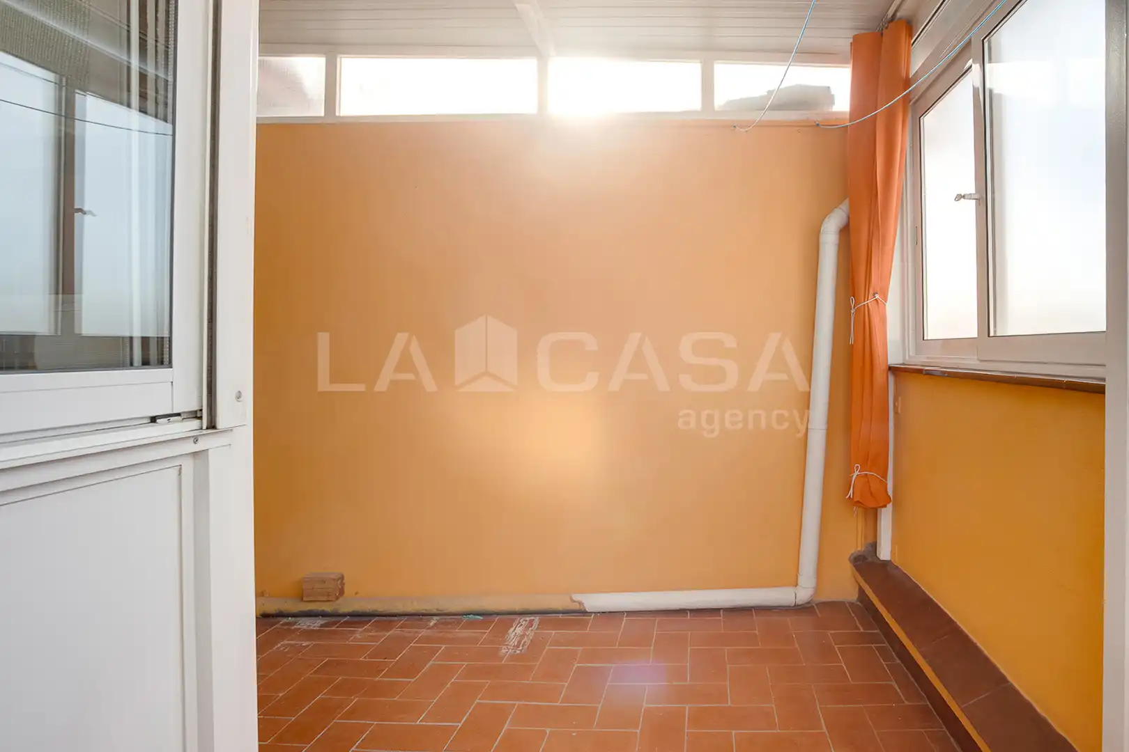 Attic for sale in L'Hospitalet de Llobregat  with Terrace