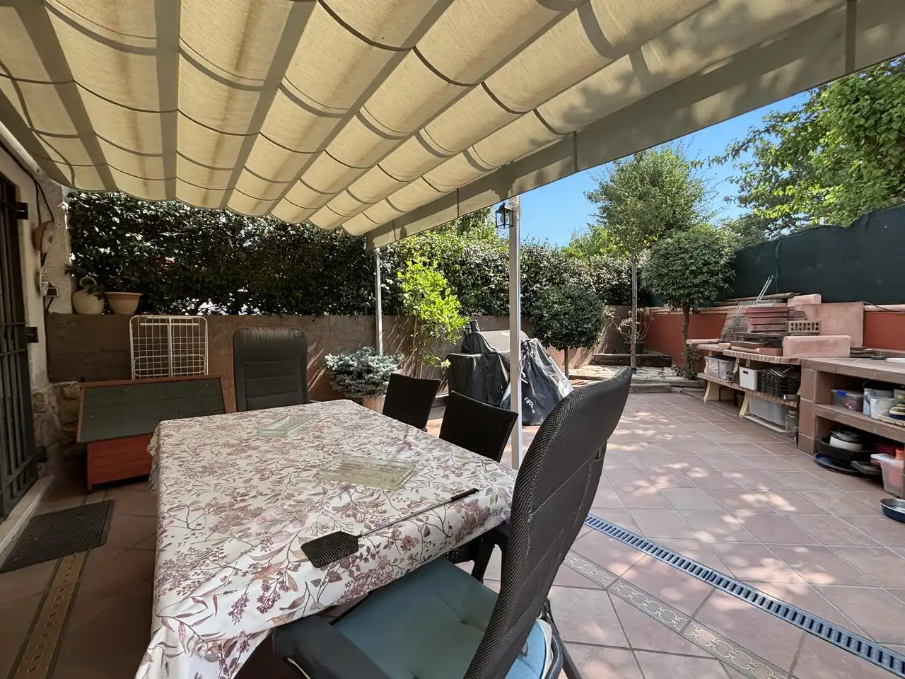 Terrassa de Casa adosada en venda en Moralzarzal amb Aire condicionat, Calefacció i Jardí privat
