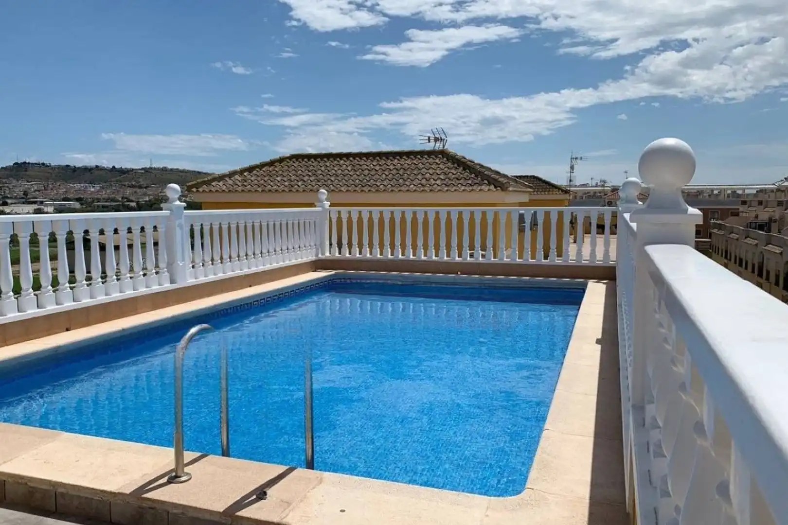 Piscina de Piso en venta en Formentera del Segura con Aire acondicionado, Calefacción y Terraza