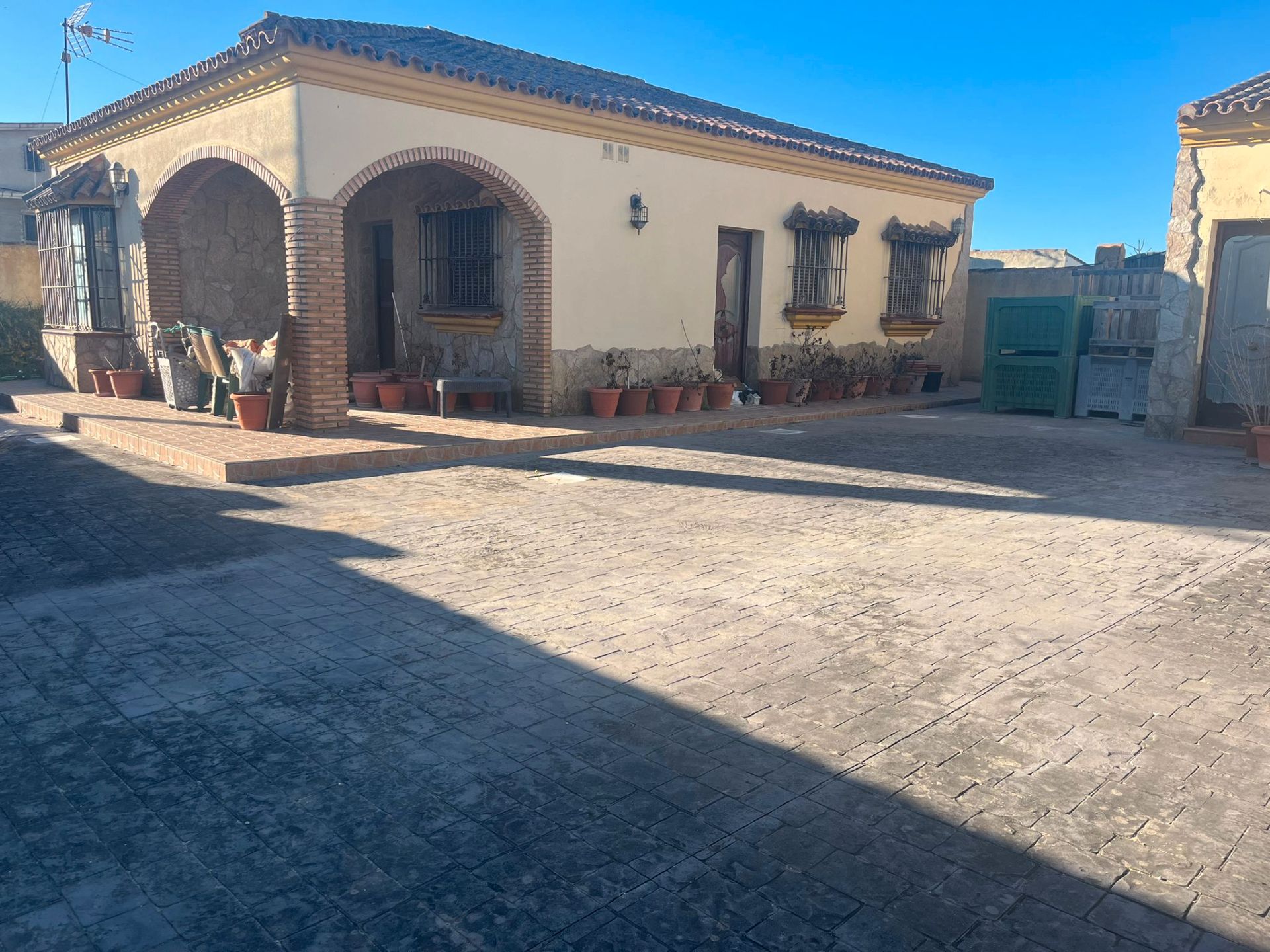 Vista exterior de Casa o xalet en venda en Chiclana de la Frontera