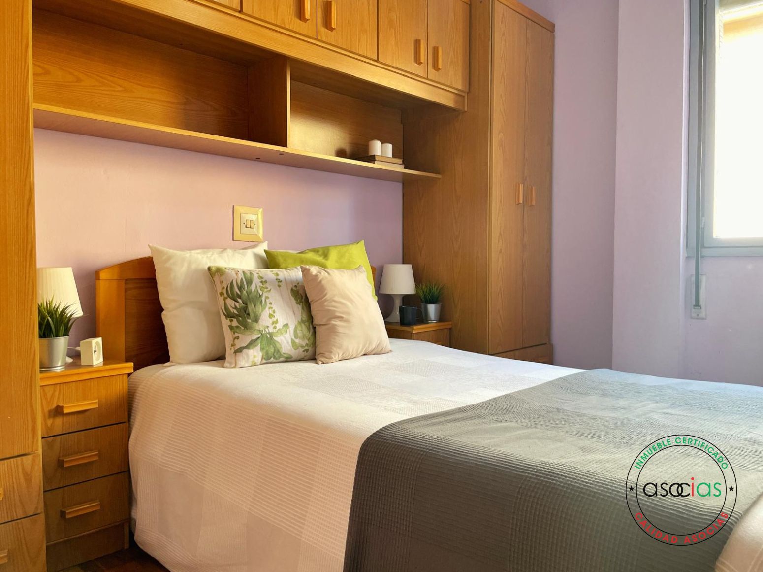 Habitación de Piso en venta en Gijón  con Calefacción y Parquet