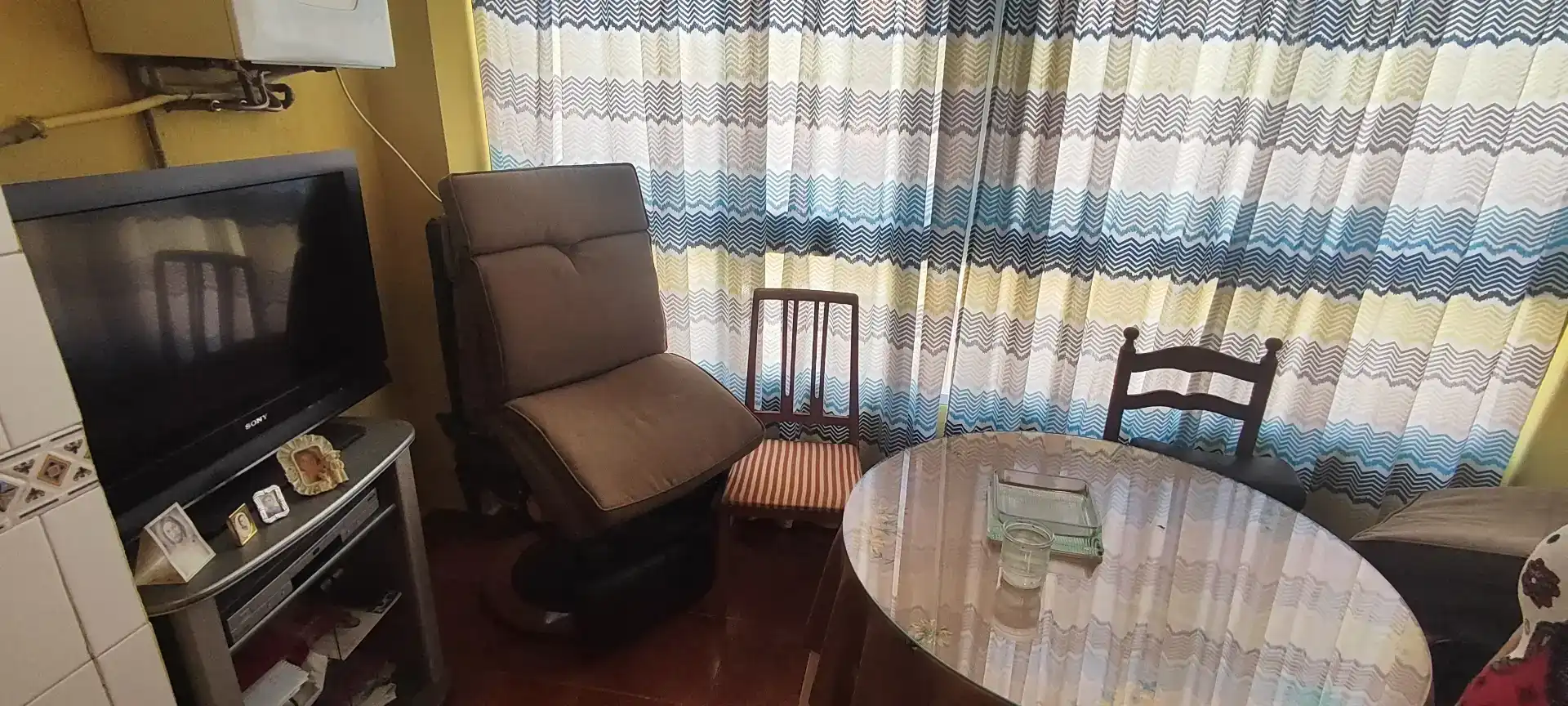 Sala d'estar de Dúplex de lloguer en Granada amb Moblat, Forn i Rentadora