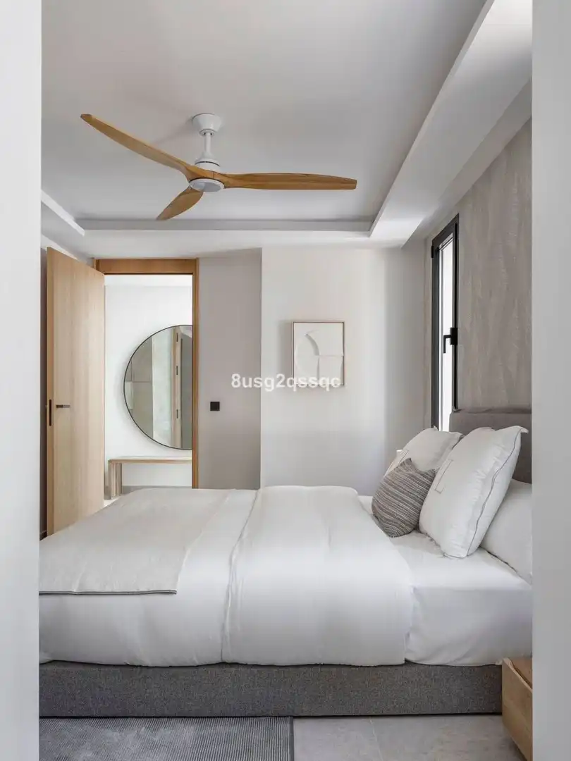 Habitación de Casa o chalet en venta en Marbella con Piscina comunitaria