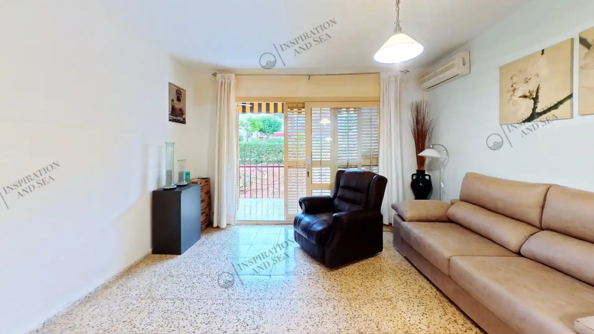 Vista exterior de Piso en venta en Santa Eulària des Riu con Aire acondicionado y Terraza