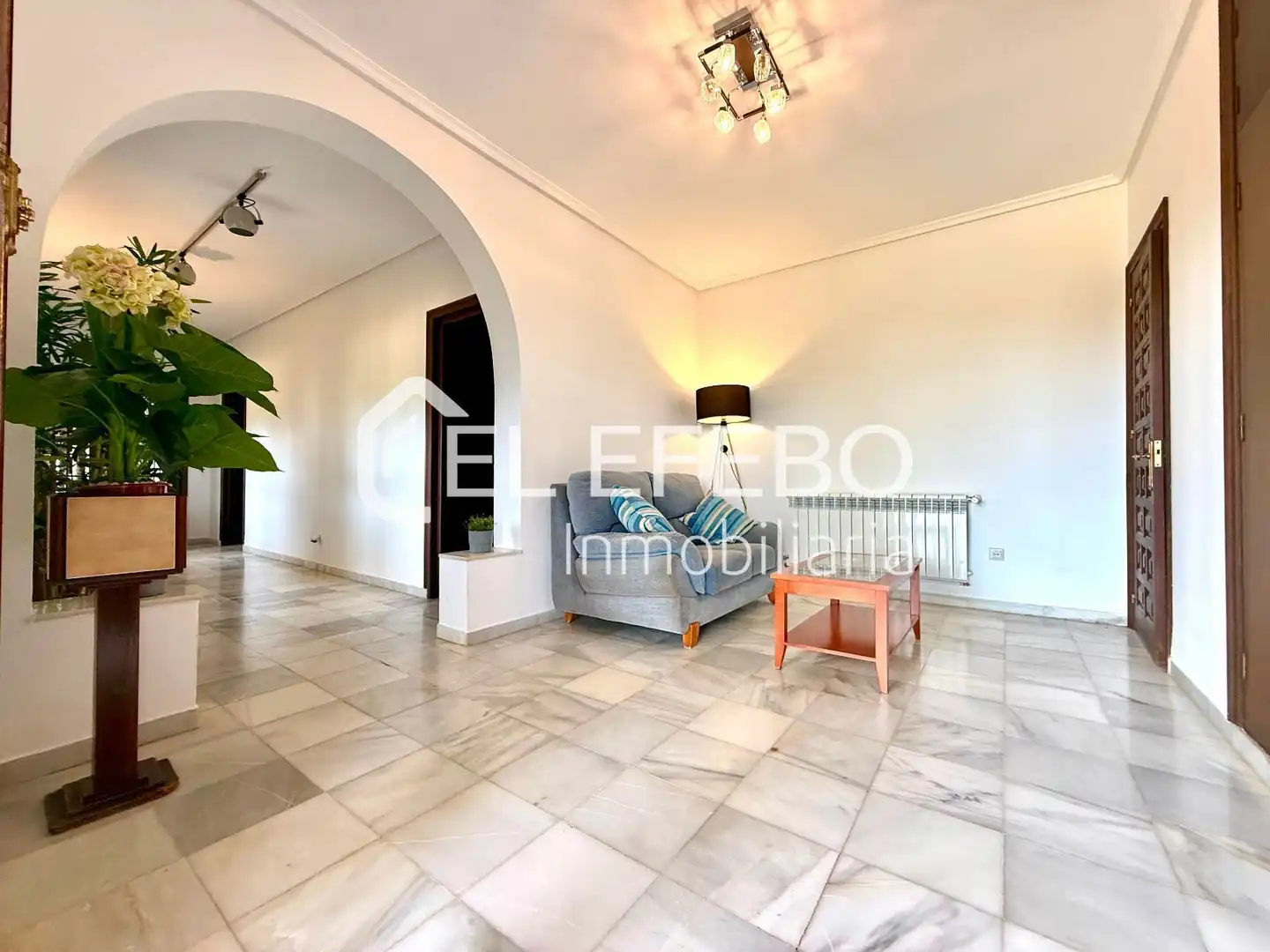 Sala de estar de Casa o chalet en venta en Antequera con Aire acondicionado, Calefacción y Terraza