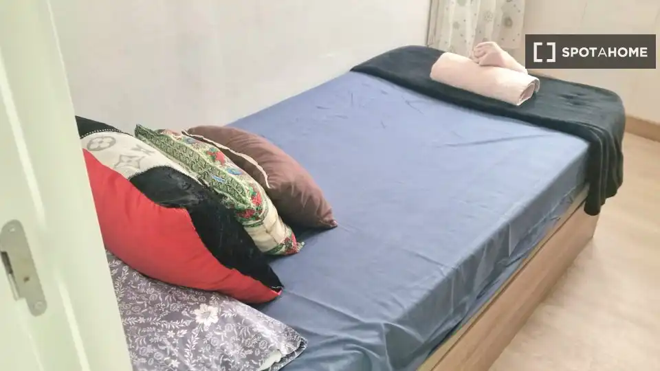 Flat with terrace to rent in Centro Urbano, imagen 4