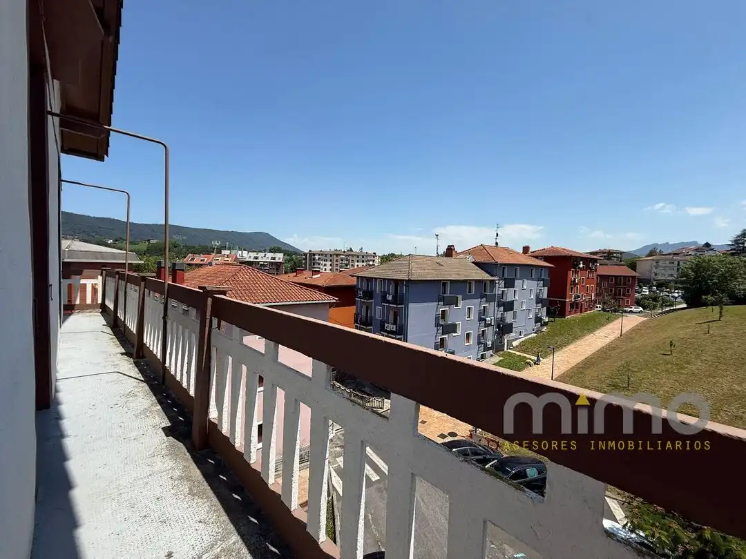 Terraza de Dúplex en venta en Errenteria con Calefacción, Trastero y Balcón
