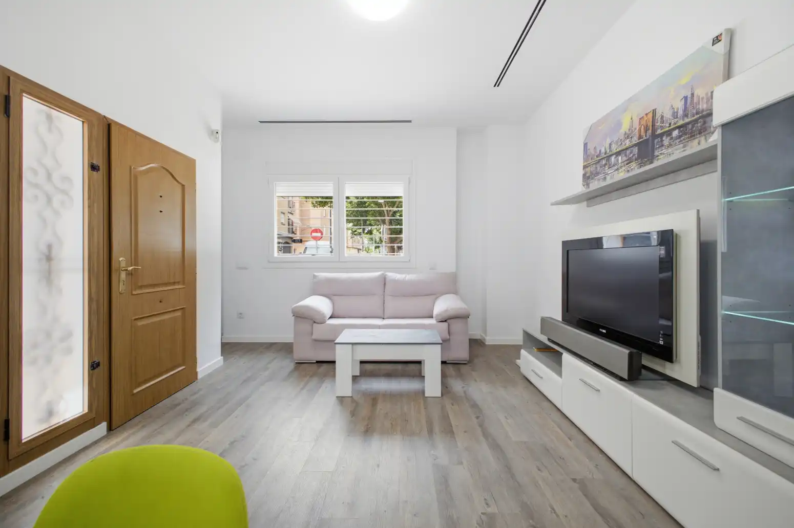 Living room of Flat for sale in Alaquàs  with Air Conditioner and Heating