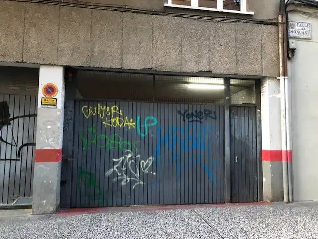 Vista exterior de Garaje en venta en Zaragoza