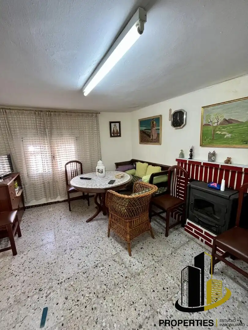 Living room of Houses for sale in La Cabeza de Béjar 