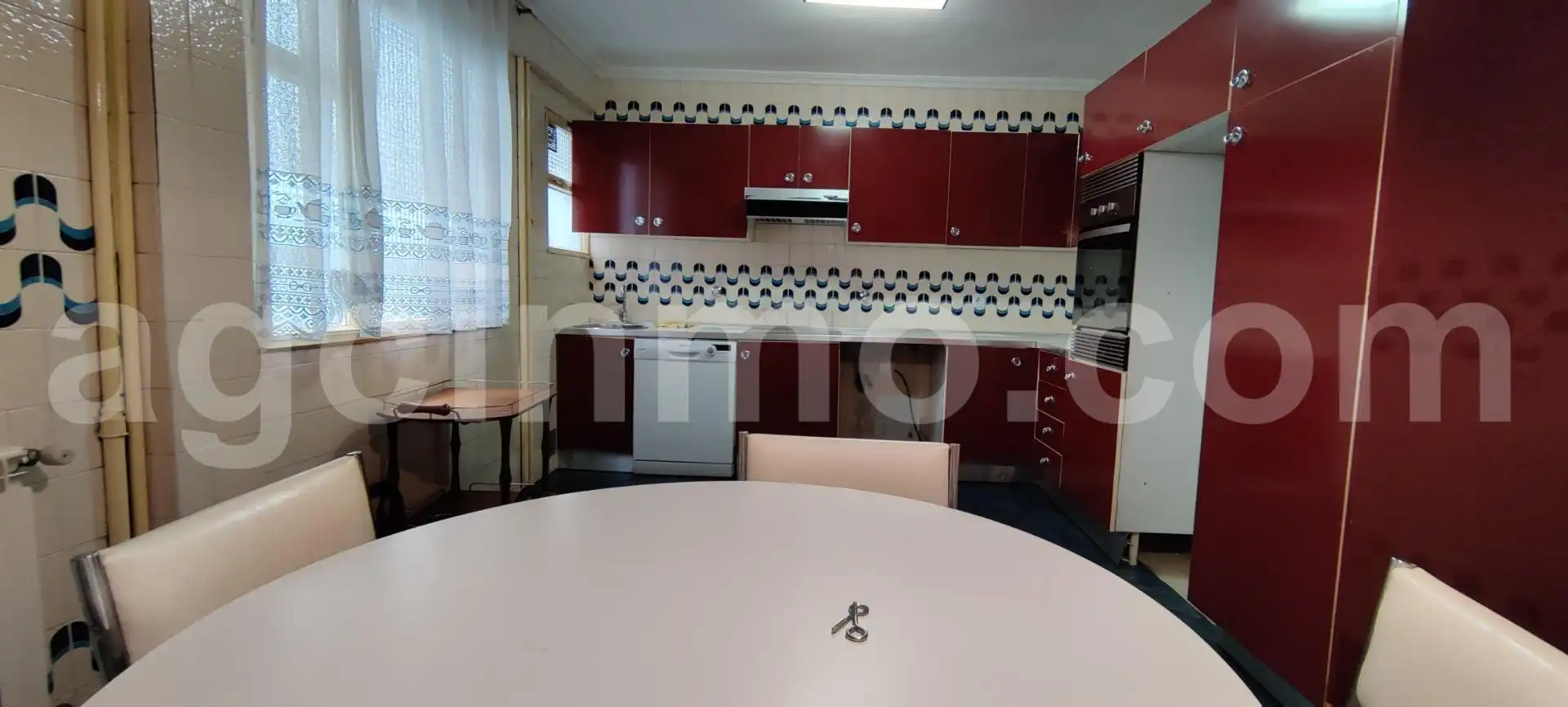 Kitchen of Flat for sale in Valladolid  with Heating, Terrace and Storage room
