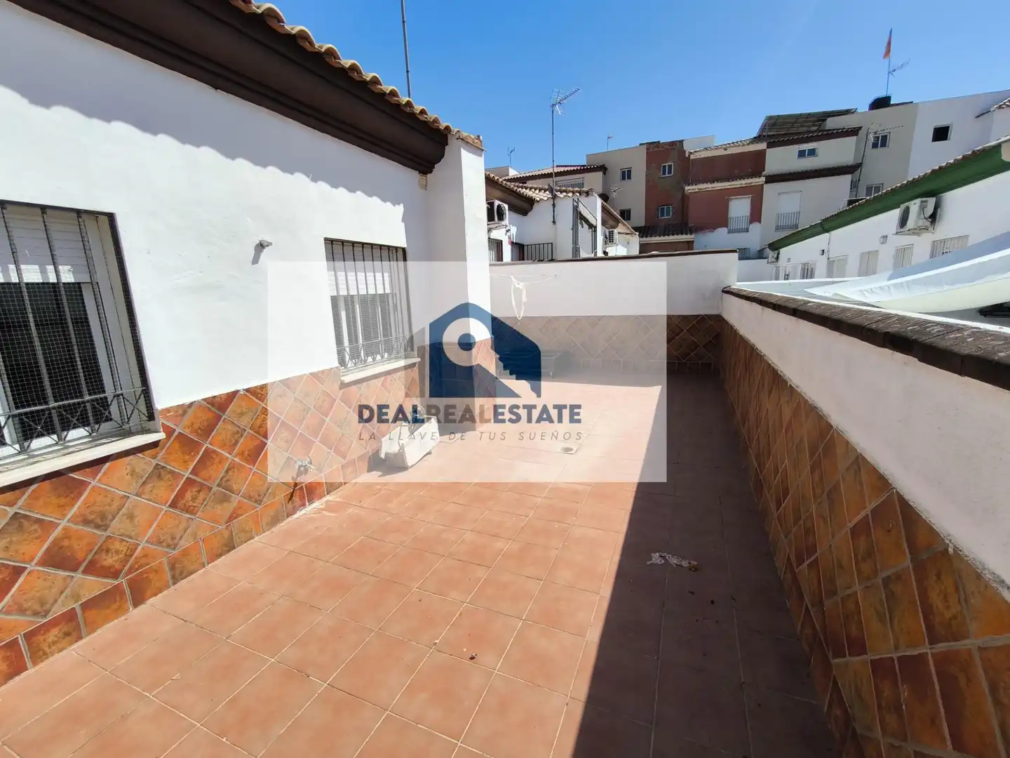 Vista exterior de Casa o chalet en venta en Burguillos con Aire acondicionado y Terraza