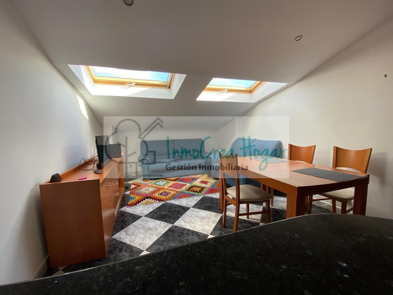 Living room of Attic for sale in Tui  with Heating, Storage room and Furnished