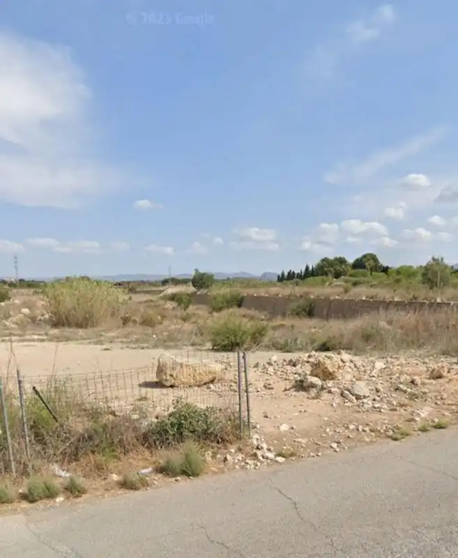 Wohnbaugrundstück zum Verkauf in Plaça Poligono N-36.R, imagen 4