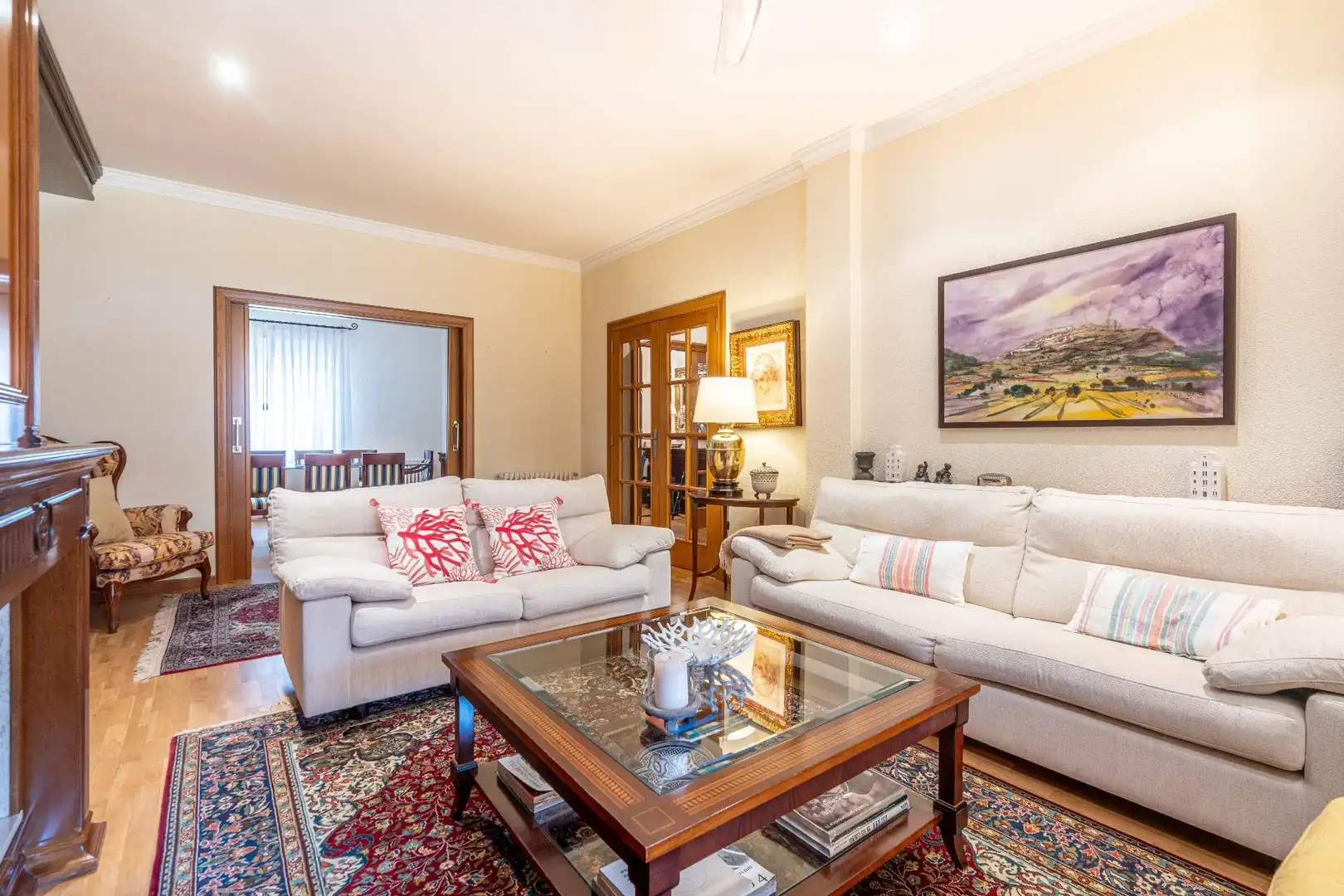 Sala d'estar de Casa o xalet en venda en Canals amb Aire condicionat, Calefacció i Jardí privat