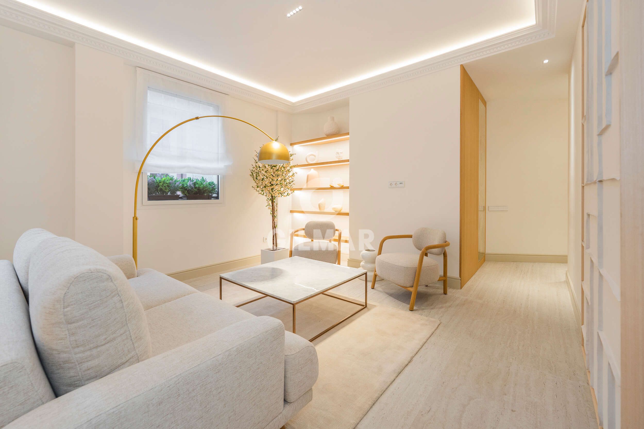 Living room of Flat for sale in  Madrid Capital  with Heating and Furnished