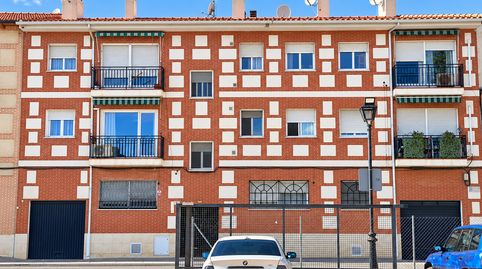 INMOBILIARIA TAGONIA pone a la venta esta luminosa vivienda de tres dormitorios situada en Tielmes.