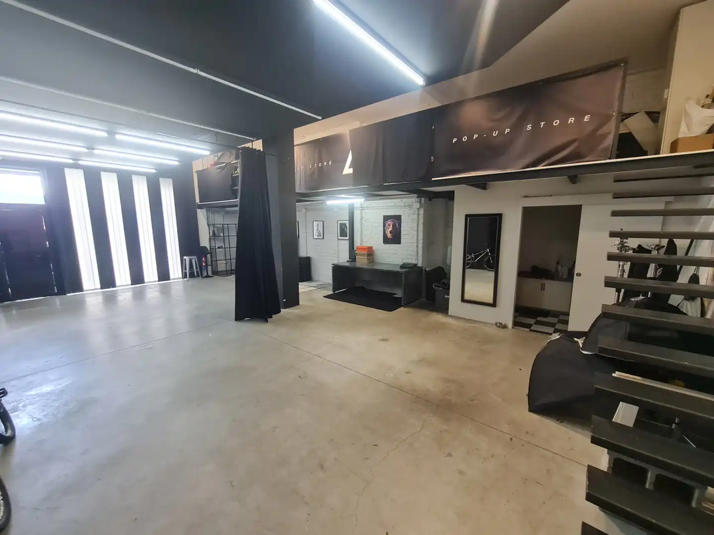 Local comercial en alquiler en Avenida Otero Pedrayo 42, imagen 10