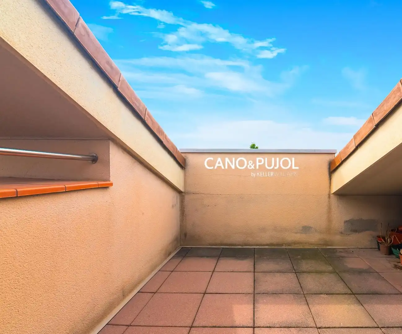 Terrace of Flat for sale in Sant Cugat del Vallès  with Heating, Terrace and Storage room