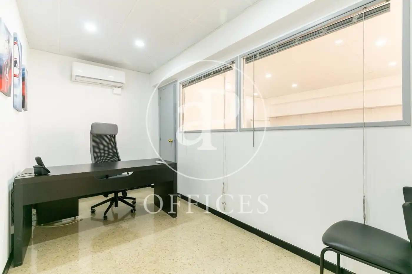 Büro zum Verkauf in Barcelona mit Klimaanlage und Heizung