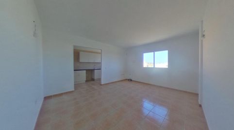 Foto 2 de Piso en venta en C/ Isla de Lobos, San Isidro, Granadilla de Abona