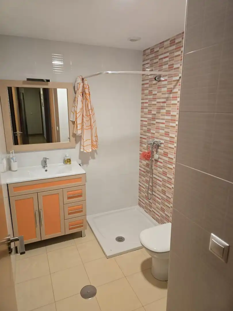 Baño de Piso en venta en Albacete con Calefacción, Parquet y Trastero