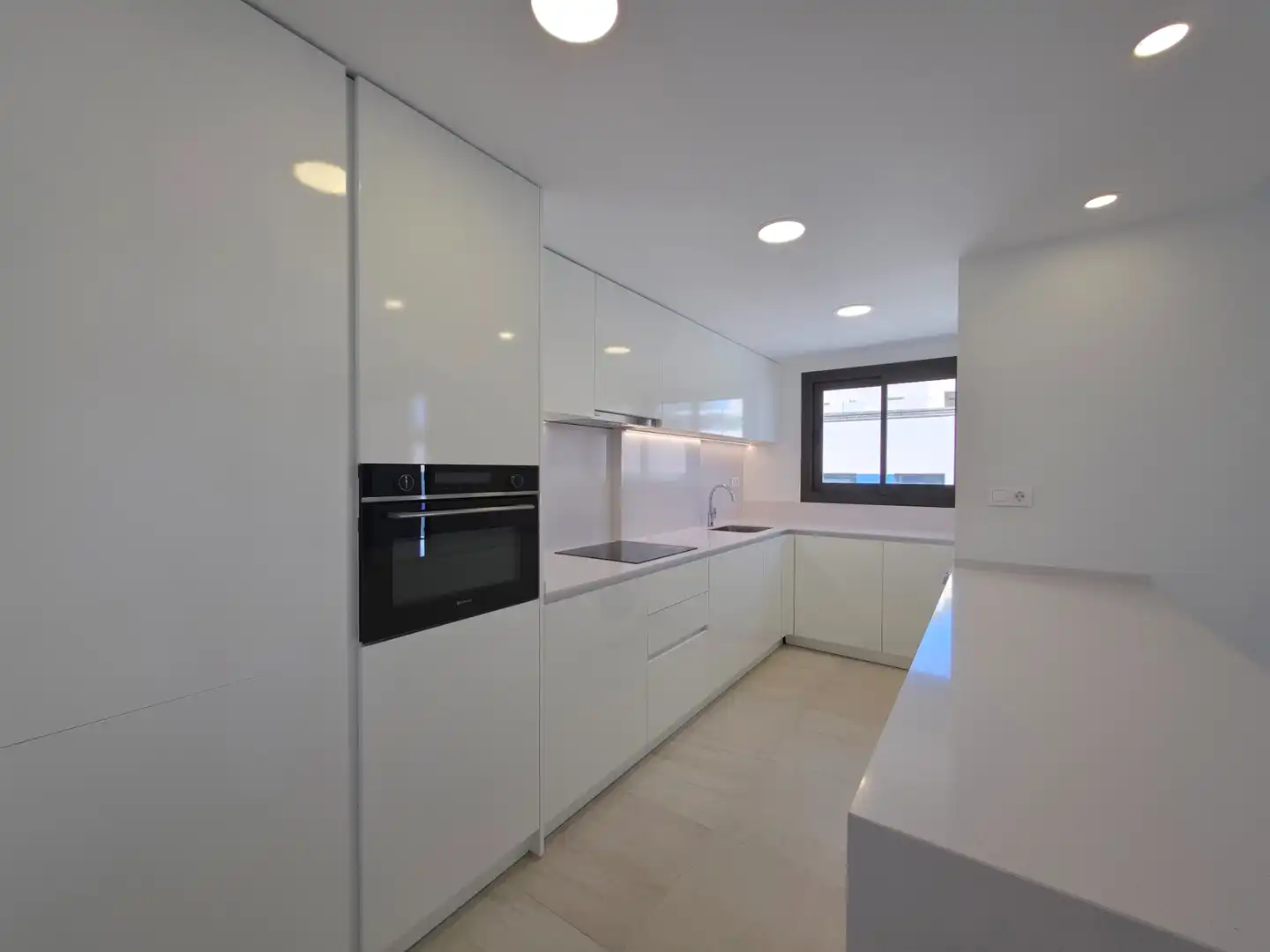 Ático con terraza en venta en Calle Bailarín José Espadero 13, imagen 12