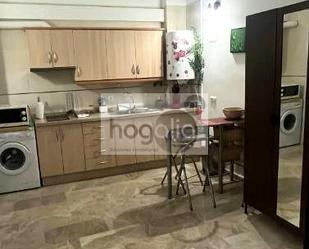 Kitchen of Flat to rent in  Sevilla Capital  with Air Conditioner, Heating and Furnished