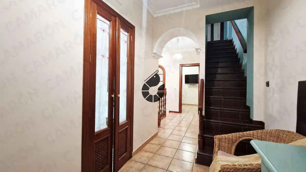 Casa adosada en venda en Coria del Río amb Aire condicionat, Terrassa i Balcó