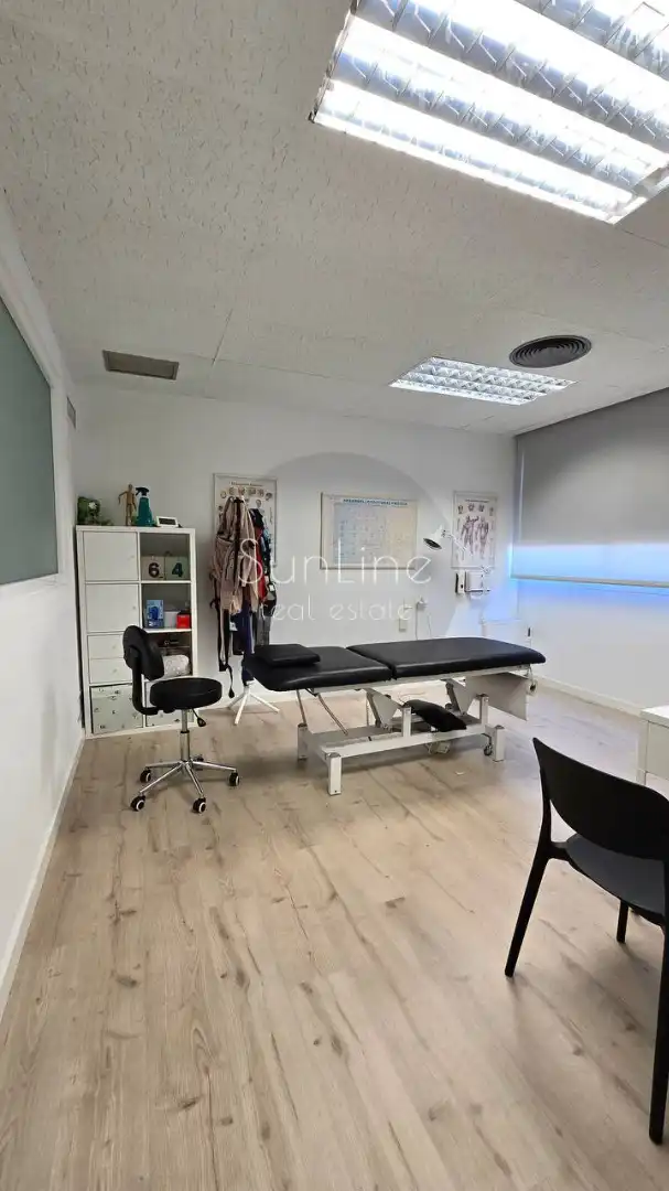 Oficina de alquiler en Valencia con Trastero y Amueblado