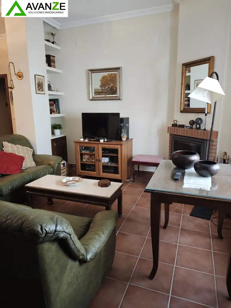House with terrace for sale in Villanueva del Fresno, imagen 7