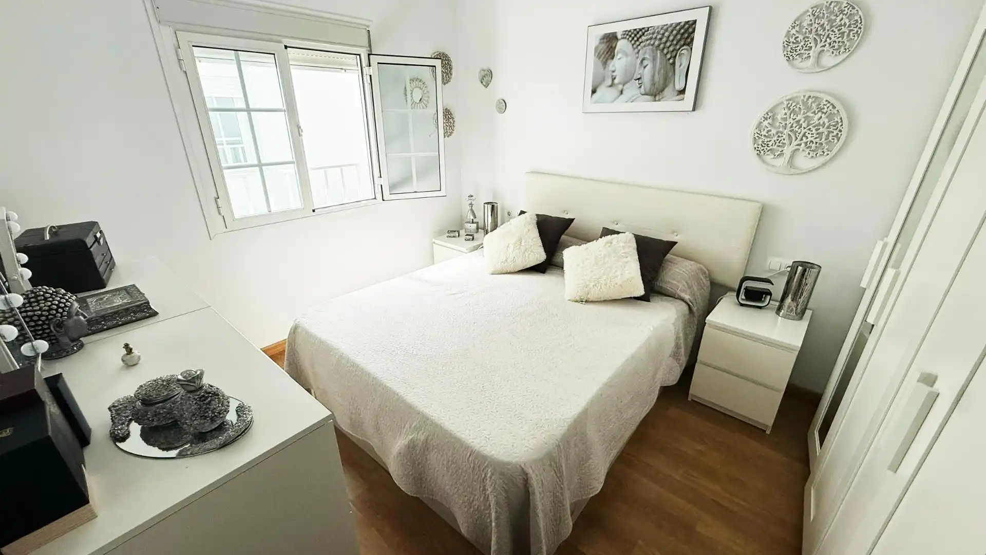 Dormitori de Casa o xalet en venda en Puerto Real amb Calefacció, Terrassa i Traster