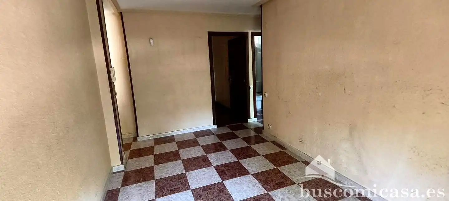 Erdgeschoss zum Verkauf in Linares