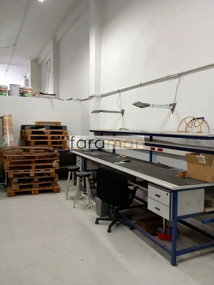 Nave industrial de alquiler en Vigo 