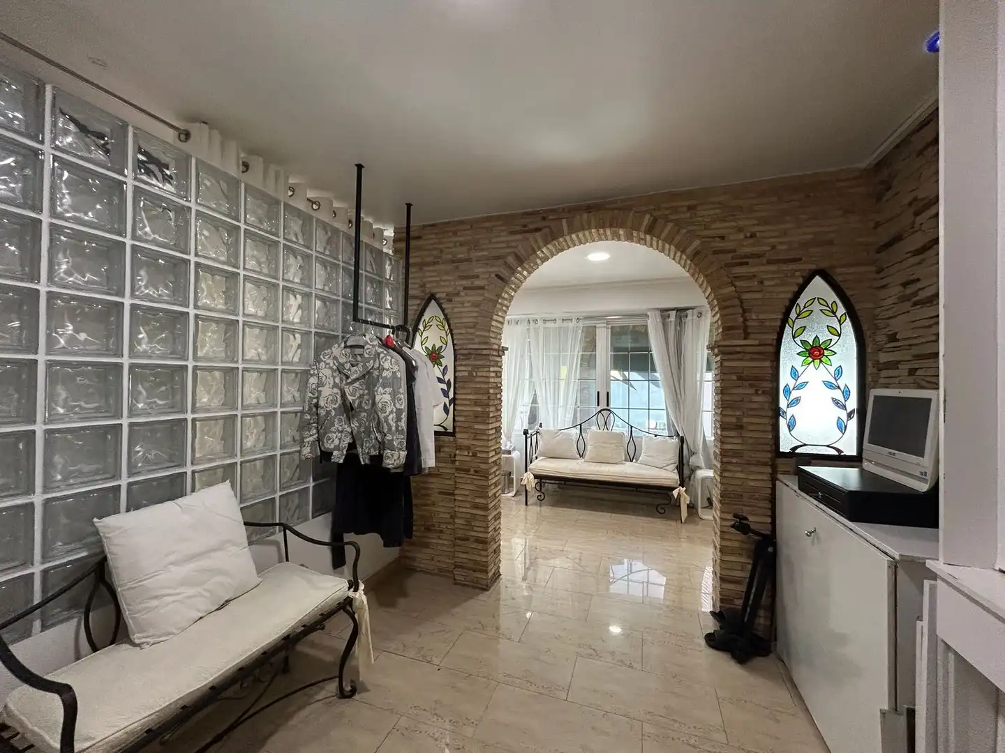 Local comercial en venda a Plaza Real, imagen 2