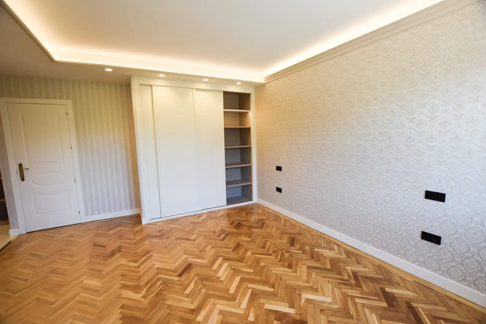 Detached homes for sale in Pozuelo de Alarcón  with Air Conditioner, Heating and Private garden