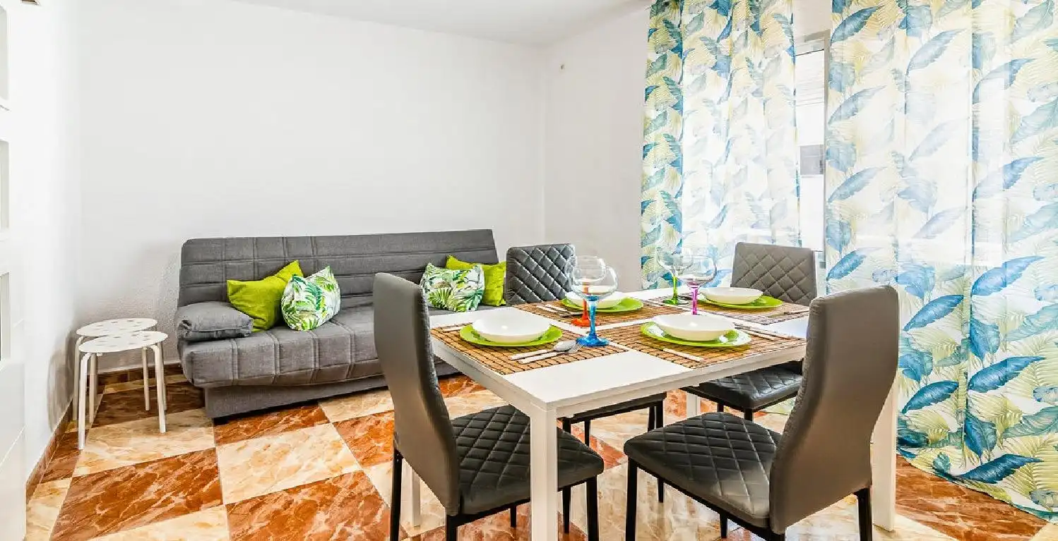 Flat with terrace for sale in Sureste, imagen 2